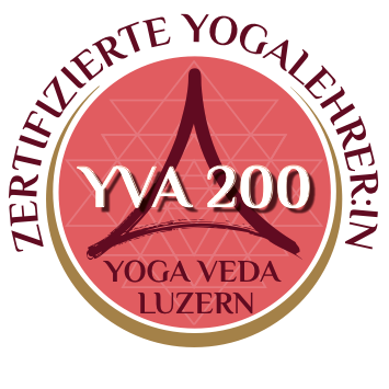 Zertifizierte Yogalehrerin YVA 200 – Yoga Veda Luzern